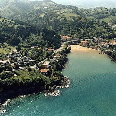 Plazuela Sta Catalina Ii En Con Parking By Kabia Gestion *